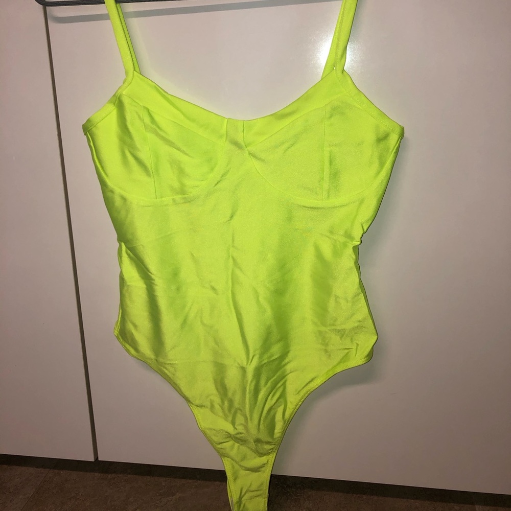 Fashion nova bodysuit